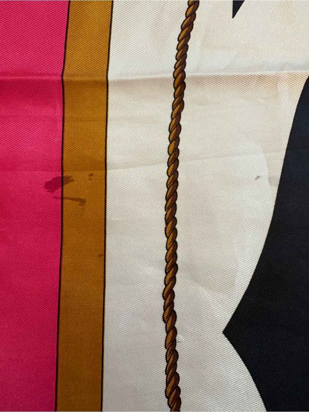 Authentic Cartier Paris Vintage Hot Pink Scarf - Picture 4 of 7
